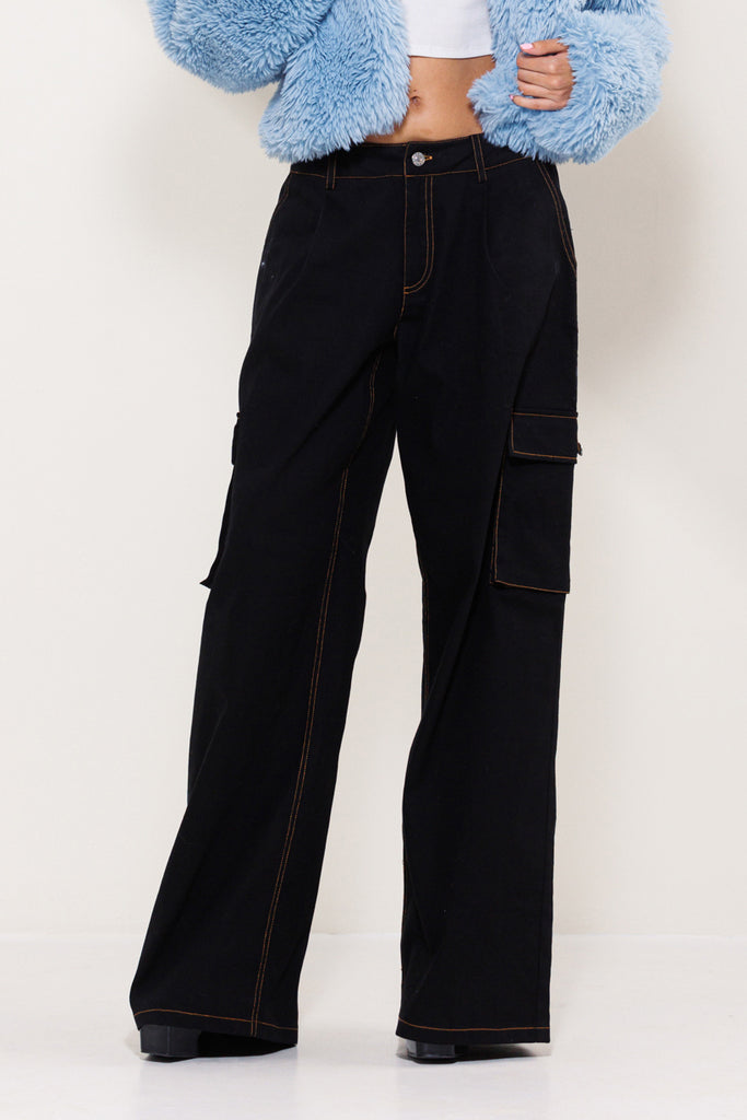 CONTRAST STITCH WIDE LEG CARGO PANT – PERSONAL CODE